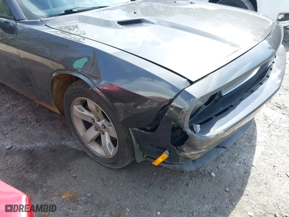 2013 Dodge Challenger SXT with VIN 2C3CDYAGXDH511832, listed as a IAAI auction lot 41542016 with 125,216 mi miles. Bid and sale history available at carsss.com. Image 6.