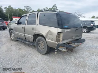 2001 Chevrolet Tahoe LT with VIN 1GNEC13T71J262240, listed as a IAAI auction lot 41339165 with 1 mi miles. Bid and sale history available at carsss.com. Image 3.