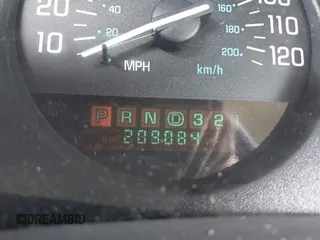 1998 Buick Regal LS with VIN 2G4WB52K3W1448533, listed as a IAAI auction lot 41930225 with 209,084 mi miles. Bid and sale history available at carsss.com. Image 7.