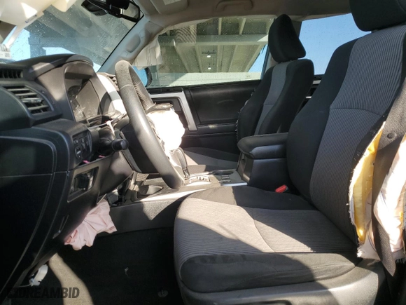 2021 Toyota 4Runner SR5 with VIN JTEEU5JR9M5228474, listed as a Copart auction lot 43867815 with 0 mi miles and Non Repairable. Bid and sale history available at carsss.com. Image 7.