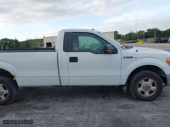 2013 Ford F-150 XL with VIN 1FTNF1EF3DKF30223, listed as a IAAI auction lot 41905682 with 167,119 mi miles. Bid and sale history available at carsss.com. Image 13.