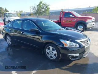 2015 Nissan Altima 2.5 SL with VIN 1N4AL3AP7FN873559, listed as a IAAI auction lot 42034394 with 161,593 mi miles. Bid and sale history available at carsss.com. Image 1.