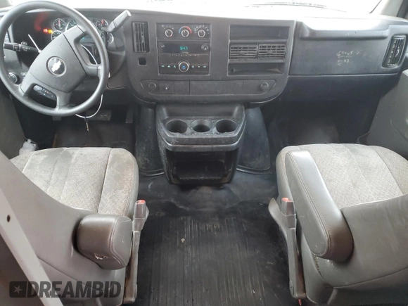 2014 Chevrolet Express Cargo Van with VIN 1GCWGFBA9E1122629, listed as a Copart auction lot 81180664 with 166,832 mi miles and Clean Title. Bid and sale history available at carsss.com. Image 8.