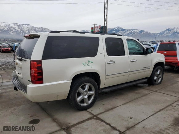 2012 Chevrolet Suburban LTZ with VIN 1GNSKKE70CR179507, listed as a Copart auction lot 85069214 with 206,167 mi miles and Salvage Title. Bid and sale history available at carsss.com. Image 3.
