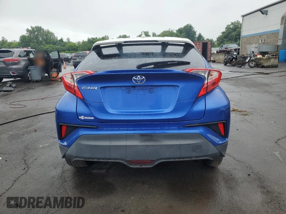2018 Toyota C-HR XLE с VIN NMTKHMBX1JR005191, выставлен на аукционе Copart как лот 61387095 с пробегом 96 786 миль миль и Списание • Salvage title. История ставок и продаж доступна на DreamBid. Изображение 6.