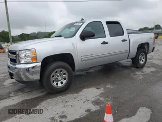 2013 Chevrolet Silverado 1500 LT with VIN 3GCPKSE73DG109371, listed as a Copart auction lot 55916565 with 240,107 mi miles and Non Repairable. Bid and sale history available at DreamBid. Image 1.