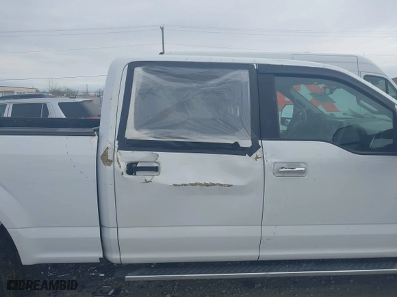 2015 Ford F-150 XLT w/HD Payload Pkg with VIN 1FTFW1EG5FKD45591, listed as a IAAI auction lot 41358244 with 134,081 mi miles. Bid and sale history available at carsss.com. Image 17.