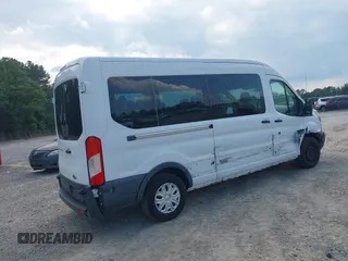 2015 Ford Transit XL z VIN 1FBZX2CM5FKB16521, wystawiony jako IAAI lot #42577803 z przebiegiem 63 027 mil mil oraz . Historia ofert i sprzedaży dostępna na DreamBid. Obrazek 4.