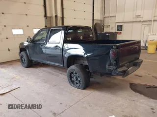 2004 Chevrolet Colorado 1SB LS Z85 with VIN 1GCDT136748180843, listed as a IAAI auction lot 41852070 with 113,110 mi miles. Bid and sale history available at carsss.com. Image 3.