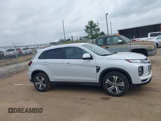2024 Mitsubishi Outlander S z VIN JA4ARUAU8RU026106, wystawiony jako IAAI lot #42261854 z przebiegiem 5 439 mil mil oraz . Historia ofert i sprzedaży dostępna na DreamBid. Obrazek 14.