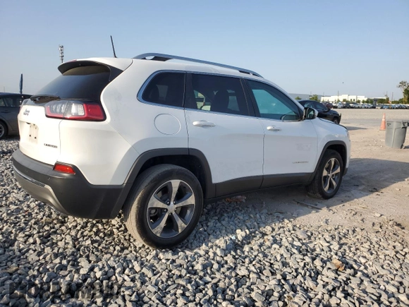 2019 Jeep Cherokee Limited with VIN 1C4PJMDX7KD193995, listed as a Copart auction lot 50142795 with 32,779 mi miles and Salvage Title. Bid and sale history available at carsss.com. Image 3.