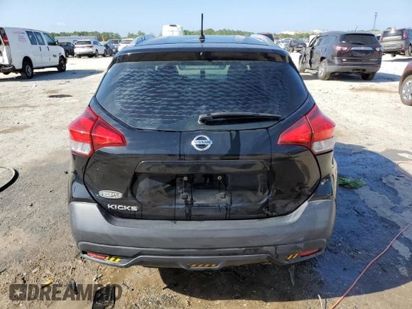 2019 Nissan Kicks S with VIN 3N1CP5CUXKL547273, listed as a Copart auction lot 51662585 with 3,240 mi miles and Non Repairable. Bid and sale history available at DreamBid. Image 6.