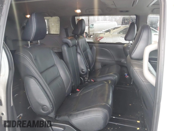 2015 Toyota Sienna SE with VIN 5TDXK3DC1FS528070, listed as a IAAI auction lot 41780191 with 117,488 mi miles. Bid and sale history available at carsss.com. Image 8.