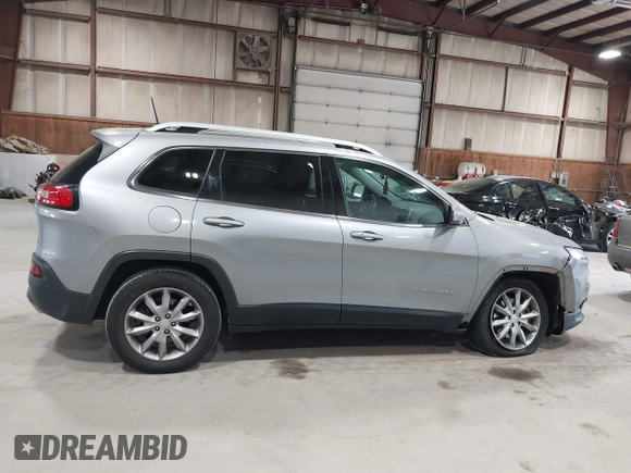 2018 Jeep Cherokee Limited with VIN 1C4PJMDX1JD607707, listed as a IAAI auction lot 42095889 with 123,913 mi miles and . Bid and sale history available at DreamBid. Image 14.