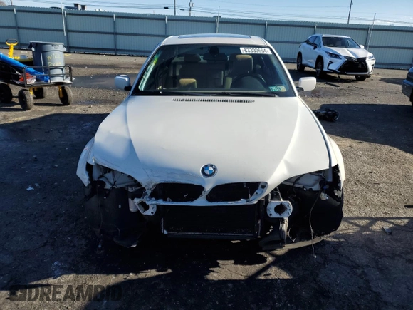 2003 BMW 3 Series 330xi with VIN WBAEW53433PG22202, listed as a Copart auction lot 83300654 with 127,120 mi miles and Salvage Title. Bid and sale history available at carsss.com. Image 5.
