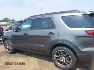 2017 Ford Explorer Sport z VIN 1FM5K8GT7HGB59563, wystawiony jako IAAI lot #42491656 z przebiegiem 90 622 mil mil oraz . Historia ofert i sprzedaży dostępna na DreamBid. Obrazek 14.