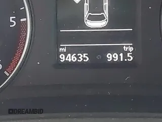 2015 Volkswagen Passat SEL Premium z VIN 1VWCV7A39FC088048, wystawiony jako IAAI lot #41896215 z przebiegiem 94 635 mil mil oraz . Historia ofert i sprzedaży dostępna na DreamBid. Obrazek 15.