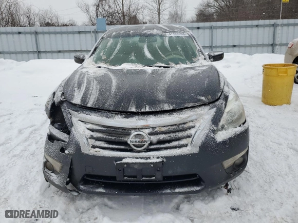 2013 Nissan Altima 2.5 SV with VIN 1N4AL3AP1DN422866, listed as a Copart auction lot 41865965 with 170,501 mi miles and Clean Title. Bid and sale history available at carsss.com. Image 5.