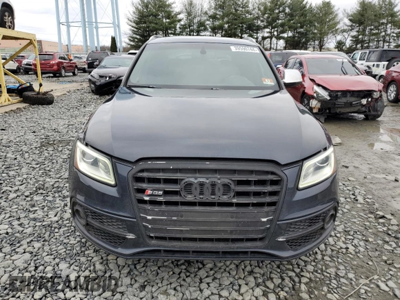 2017 Audi SQ5 Premium Plus with VIN WA1CCAFP2HA031443, listed as a Copart auction lot 39590744 with 132,680 mi miles. Bid and sale history available at carsss.com. Image 5.