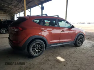 2016 Hyundai Tucson Limited z VIN KM8J33A25GU180703, wystawiony jako Copart lot #51739495 z przebiegiem 104 221 mil mil oraz Czysty tytuł • Clean title. Historia ofert i sprzedaży dostępna na DreamBid. Obrazek 3.