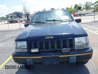 1995 Jeep Grand Cherokee Limited with VIN 1J4GZ78Y0SC578277, listed as a IAAI auction lot 42082848 with 174,288 mi miles. Bid and sale history available at carsss.com. Image 6.
