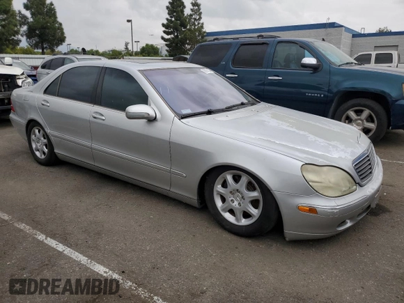2001 Mercedes-Benz S-Class with VIN WDBNG70J81A140150, listed as a Copart auction lot 76774754 with 160,105 mi miles and Clean Title. Bid and sale history available at carsss.com. Image 4.
