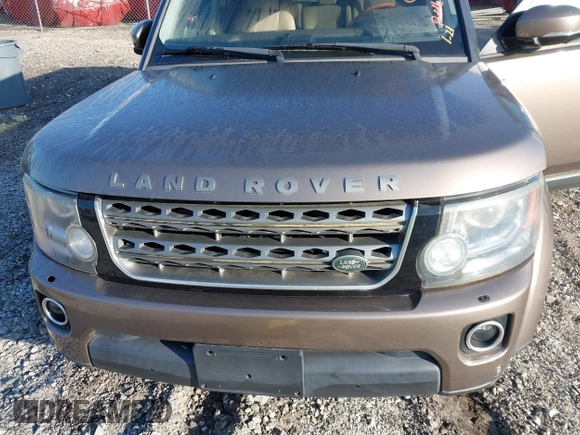 2015 Land Rover LR4 HSE with VIN SALAG2V69FA765454, listed as a IAAI auction lot 42035767 with 99,115 mi miles and . Bid and sale history available at DreamBid. Image 6.