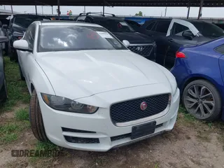 2017 Jaguar XE 35t Premium z VIN SAJAD4BVXHA965092, wystawiony jako IAAI lot #42088608 z przebiegiem 91 663 mil mil oraz . Historia ofert i sprzedaży dostępna na DreamBid. Obrazek 1.