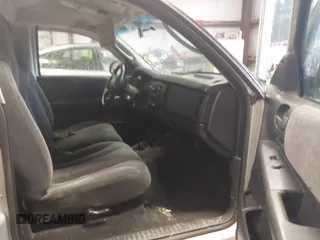 2001 Dodge Dakota with VIN 1B7GG26X21S118759, listed as a IAAI auction lot 41943297 with 156,372 mi miles and . Bid and sale history available at carsss.com. Image 5.