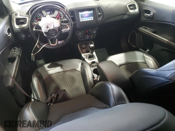 2020 Jeep Compass Latitude with VIN 3C4NJDBB8LT112495, listed as a Copart auction lot 60070765 with 63,055 mi miles and Salvage title. Bid and sale history available at DreamBid. Image 8.