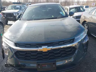 2025 Chevrolet Trax LS with VIN KL77LFEP9SC181886, listed as a IAAI auction lot 41769552 with 181 mi miles and . Bid and sale history available at DreamBid. Image 12.