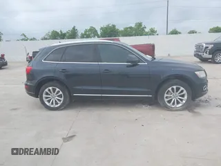 2014 Audi Q5 Premium Plus with VIN WA1LFAFP6EA038754, listed as a IAAI auction lot 42161656 with 173,202 mi miles. Bid and sale history available at carsss.com. Image 13.