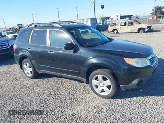 2010 Subaru Forester 2.5X Premium with VIN JF2SH6CC2AH730085, listed as a IAAI auction lot 42052868 with 140,447 mi miles. Bid and sale history available at carsss.com. Image 1.