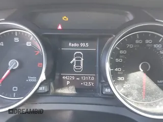 2015 Audi A5 Premium Plus z VIN WAUMFAFH3FN001641, wystawiony jako IAAI lot #41781985 z przebiegiem 44 229 mil mil oraz . Historia ofert i sprzedaży dostępna na DreamBid. Obrazek 7.