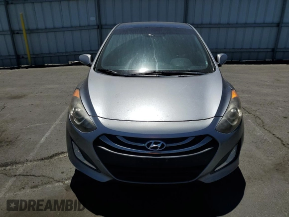 2013 Hyundai Elantra with VIN KMHD35LE6DU096658, listed as a Copart auction lot 61611585 with 145,100 mi miles and Clean title. Bid and sale history available at DreamBid. Image 5.