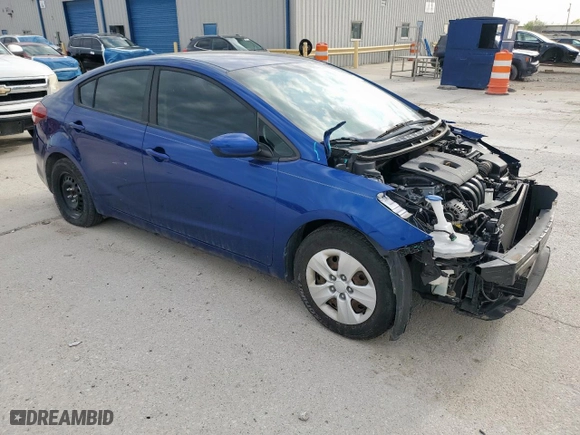 2018 Kia Forte LX with VIN 3KPFK4A76JE189026, listed as a Copart auction lot 50197595 with 32,855 mi miles and Salvage Title. Bid and sale history available at carsss.com. Image 4.