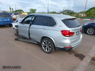 2018 BMW X5 xDrive40e iPerformance with VIN 5UXKT0C59J0W01768, listed as a IAAI auction lot 41603257 with 1 mi miles. Bid and sale history available at carsss.com. Image 3.