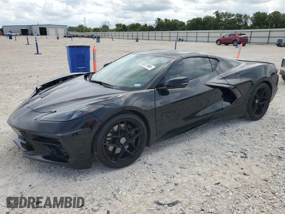 2021 Chevrolet Corvette 3LT with VIN 1G1YC2D49M5119833, listed as a Copart auction lot 62027484 with 17,739 mi miles and Salvage Title. Bid and sale history available at carsss.com. Image 1.