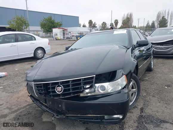 2002 Cadillac Seville Touring STS with VIN 1G6KY54982U239673, listed as a IAAI auction lot 41657709 with 92,224 mi miles. Bid and sale history available at carsss.com. Image 18.