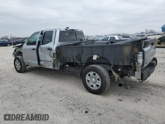 2024 Toyota Tundra z VIN 5TFKB5GD3RX002628, wystawiony jako Copart lot #43646195 z przebiegiem 17 559 mil mil oraz Czysty tytuł • Clean title. Historia ofert i sprzedaży dostępna na DreamBid. Obrazek 2.