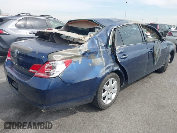 2006 Toyota Avalon XL z VIN 4T1BK36B76U148298, wystawiony jako IAAI lot #41687879 z przebiegiem Nie podano mil oraz . Historia ofert i sprzedaży dostępna na DreamBid. Obrazek 4.