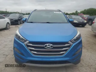2017 Hyundai Tucson Sport z VIN KM8J33A28HU546963, wystawiony jako Copart lot #58619735 z przebiegiem 106 758 mil mil oraz Czysty tytuł • Clean title. Historia ofert i sprzedaży dostępna na DreamBid. Obrazek 5.