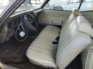 1972 Chevrolet Monte Carlo z VIN 1H57J2L567411, wystawiony jako Copart lot #72465014 z przebiegiem 83 239 mil mil oraz Szkody całkowita. Historia ofert i sprzedaży dostępna na DreamBid. Obrazek 7.