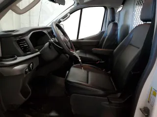 2020 Ford Transit Cargo with VIN 1FTYE1YG3LKB68798, listed as a Copart auction lot 76938994 with 89,844 mi miles and Clean Title. Bid and sale history available at DreamBid. Image 7.