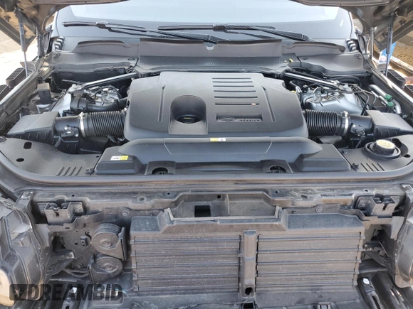 2020 Land Rover Range Rover HSE с VIN SALGS2RU1LA584670, выставлен на аукционе Copart как лот 71074124 с пробегом 38 570 миль миль и Списание • Salvage title. История ставок и продаж доступна на DreamBid. Изображение 12.
