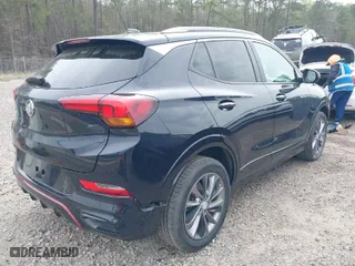 2020 Buick Encore GX Preferred with VIN KL4MMBS27LB125497, listed as a IAAI auction lot 41863799 with 20,571 mi miles. Bid and sale history available at carsss.com. Image 4.