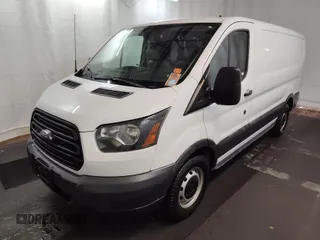 2016 Ford Transit Cargo z VIN 1FTYE1YM2GKB08796, wystawiony jako IAAI lot #42554214 z przebiegiem 180 534 mil mil oraz . Historia ofert i sprzedaży dostępna na DreamBid. Obrazek 1.