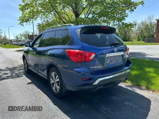 2017 Nissan Pathfinder SL with VIN 5N1DR2MM0HC640568, listed as a Copart auction lot 55538655 with 115,815 mi miles and Clean Title. Bid and sale history available at carsss.com. Image 3.