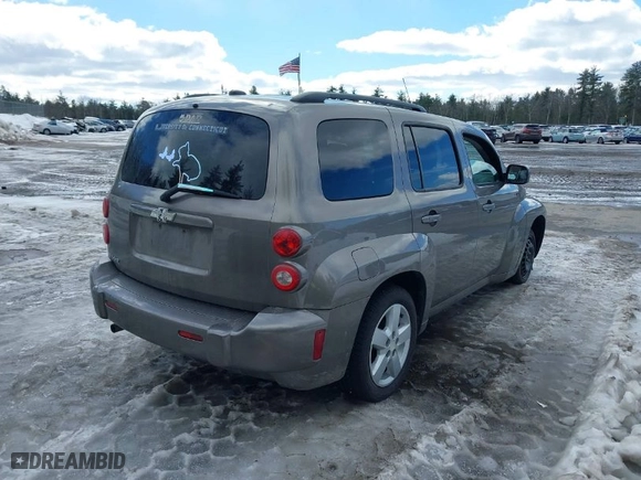 2011 Chevrolet HHR LT w/1LT with VIN 3GNBABFW1BS562781, listed as a IAAI auction lot 41694089 with 135,012 mi miles. Bid and sale history available at carsss.com. Image 4.
