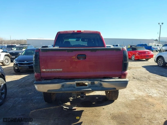 2007 Chevrolet Silverado 1500 Classic LT3 with VIN 2GCEK13Z771169026, listed as a IAAI auction lot 41470642 with 160,612 mi miles. Bid and sale history available at carsss.com. Image 16.